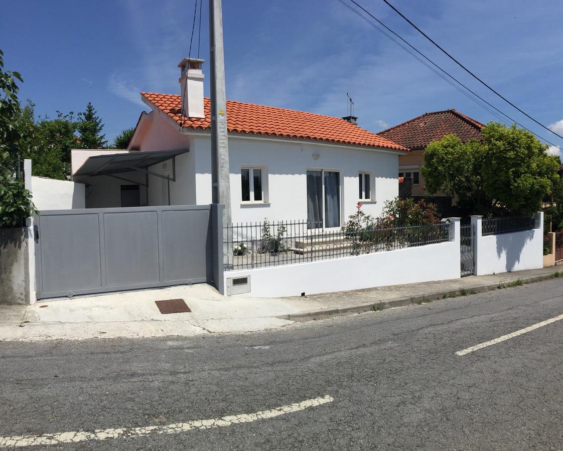 Casinha Da Vila Arcos de Valdevez Buitenkant foto